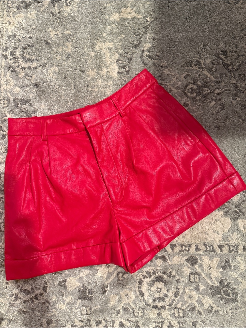 Red Faux Leather Women's High-Waist Shorts size 6